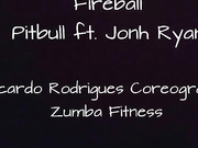 Смело записывайтесь в новые танцевальные группы, где разучивают зумбу