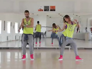 Занятия зумбойприносят радость, веселье, отличное настроение и сжигание калорий