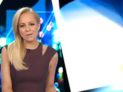 Фитнес модель раскритиковали за то, что она подняла 30-килограммовую штангу, будучи беременной