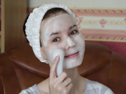 Особенности дневного ухода за жирной проблемной кожей лица.